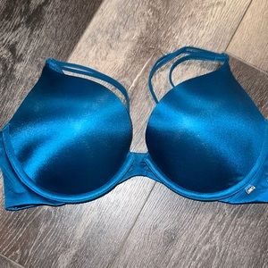 victoria’s secret blue “very sexy push up” bra
